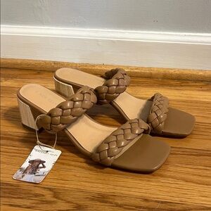 NWT Sincerely Jules Tan Braided Heeled Sandals size 9.5